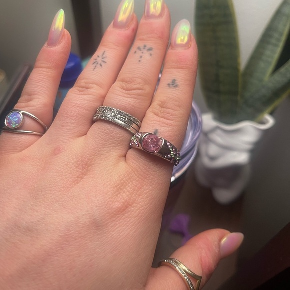 Stamped S925 Sterling Silver Pink Green Cubic Zirconia Inlay Set Flower Ring - Picture 4 of 10